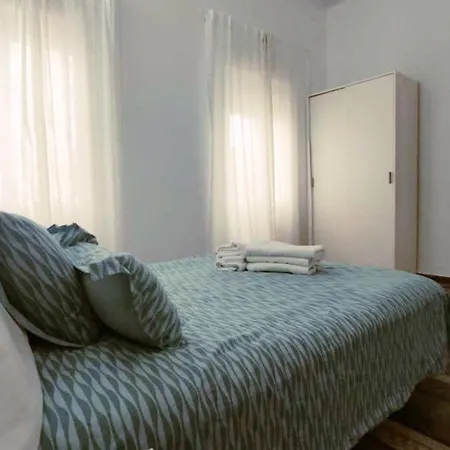 Modernos En Ciudad Jardín Apartamento *