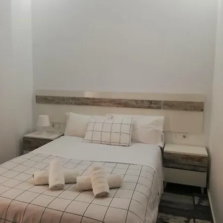 Modernos En Ciudad Jardín Apartamento Córdova