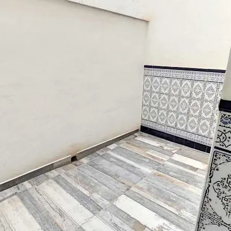 Modernos En Ciudad Jardín Apartamento *