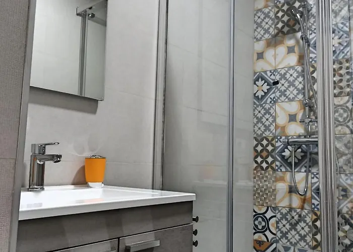 Modernos En Ciudad Jardin קורדובה