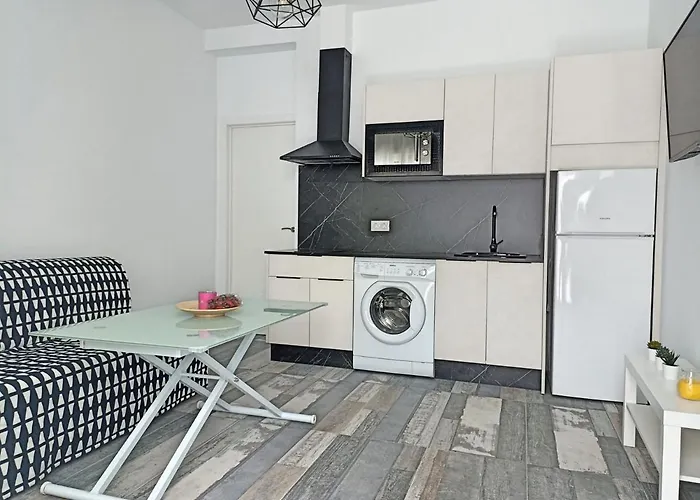 Modernos En Ciudad Jardín