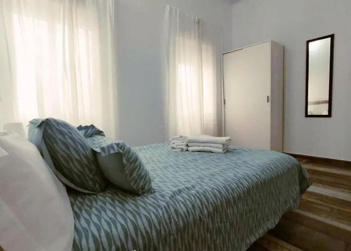 Modernos En Ciudad Jardin Appartement *