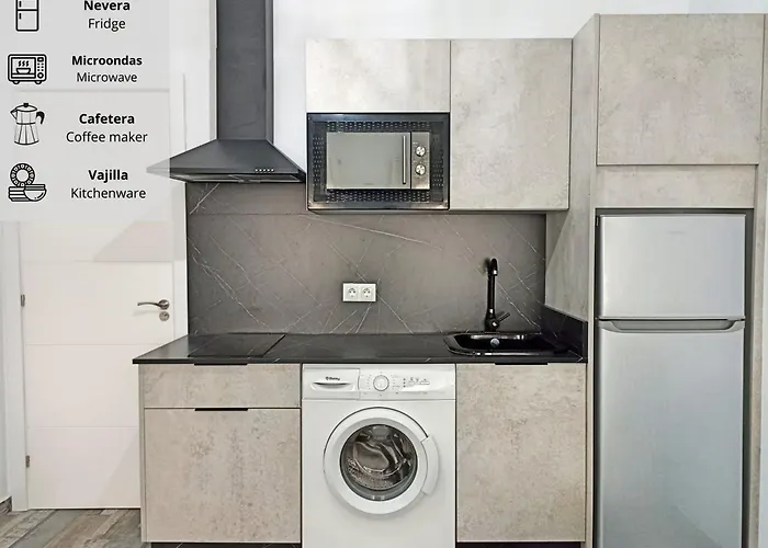 Modernos En Ciudad Jardin קורדובה